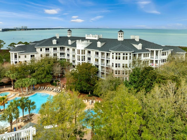 Photo of Listing #988963