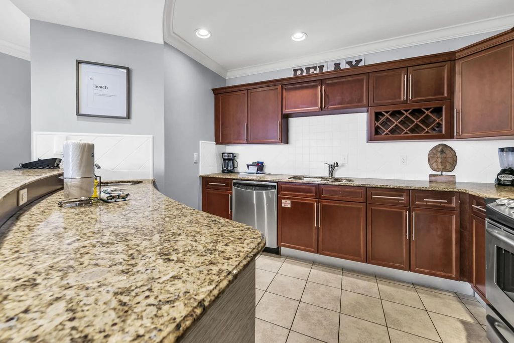 11 of 49 - 10 Harbor Boulevard W329, Destin, FL