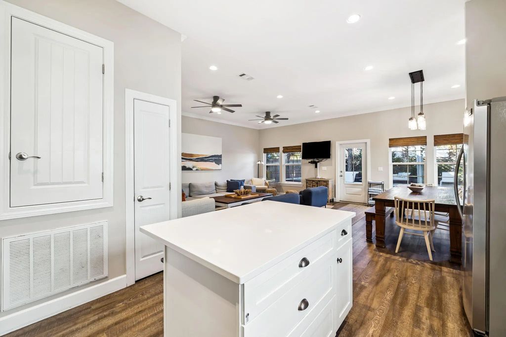 9 of 53 - 20 Sundance Court, Miramar Beach, FL