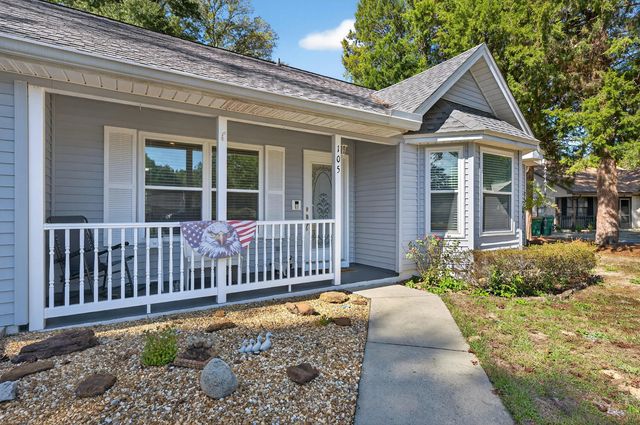 Photo of Listing #989269