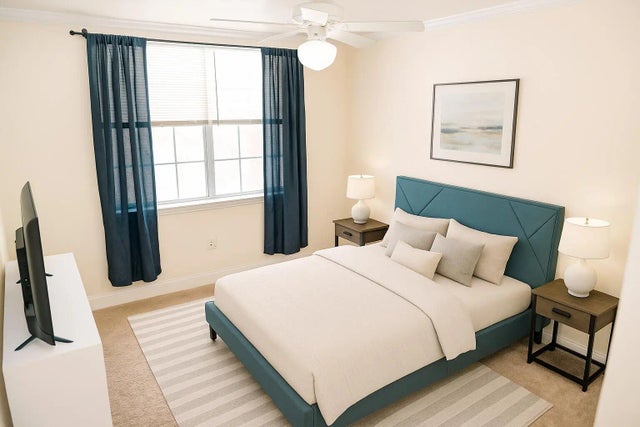 506 Wingspan Way, Crestview