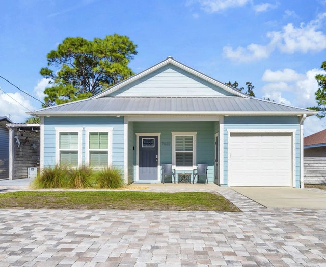 Photo of Listing #989487