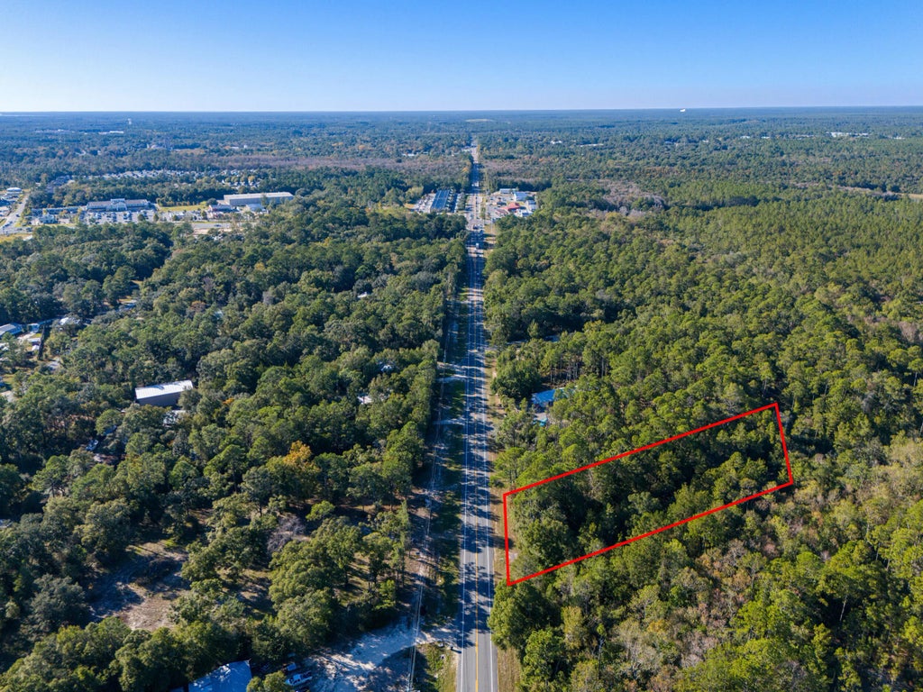 14 of 17 - 00 Fl-20, Freeport, FL