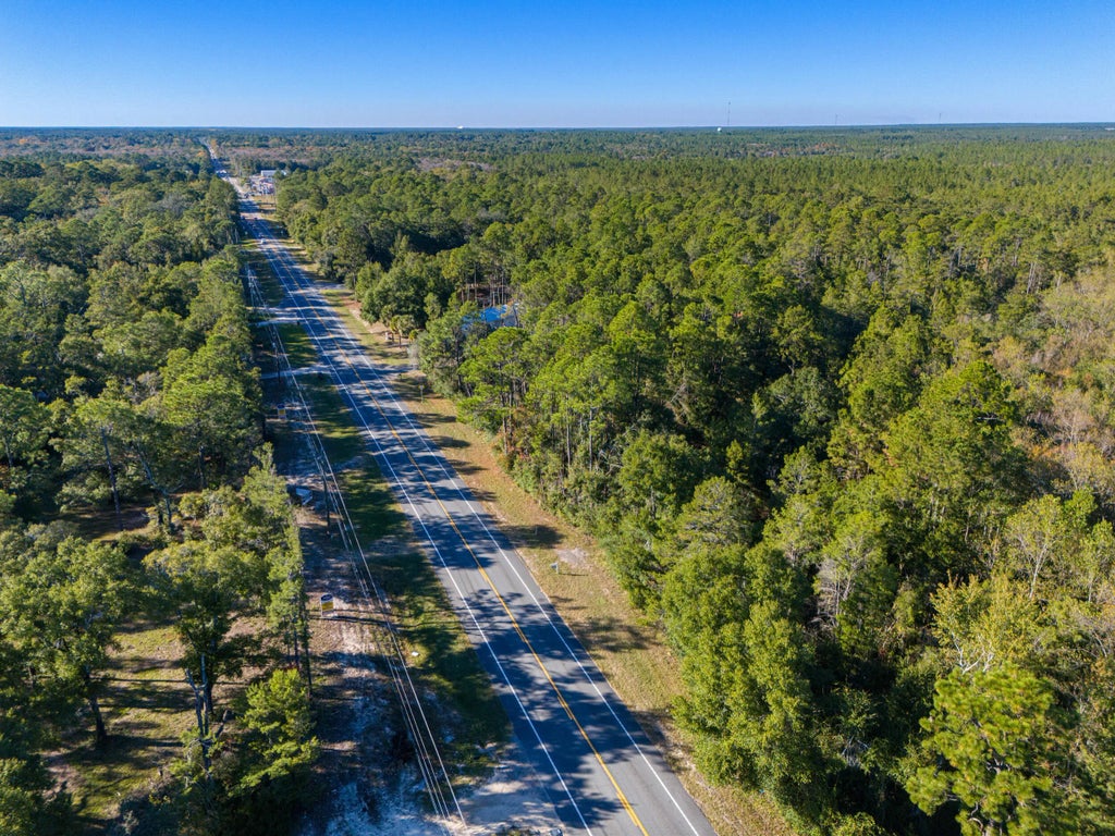 15 of 17 - 00 Fl-20, Freeport, FL