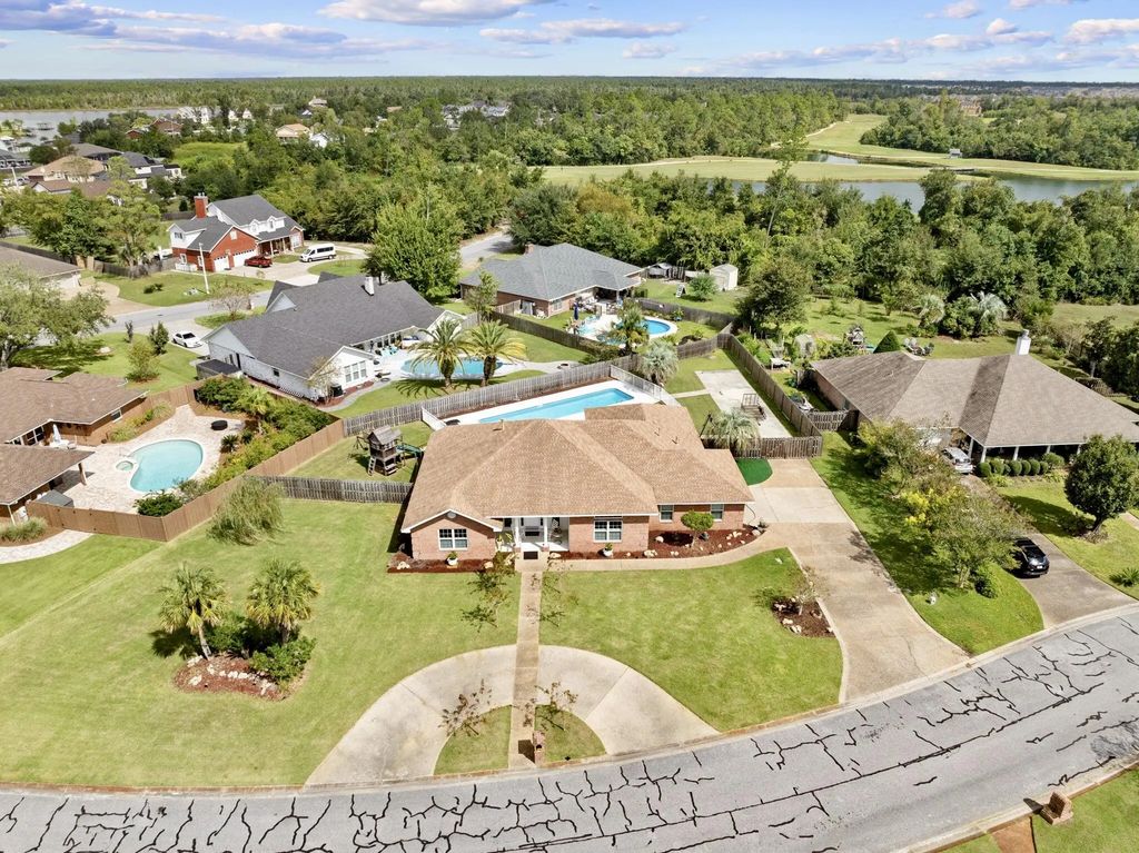 1107 N College Boulevard, Lynn Haven