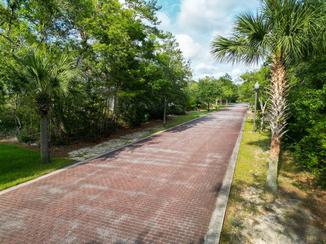 Photo of Listing #989732