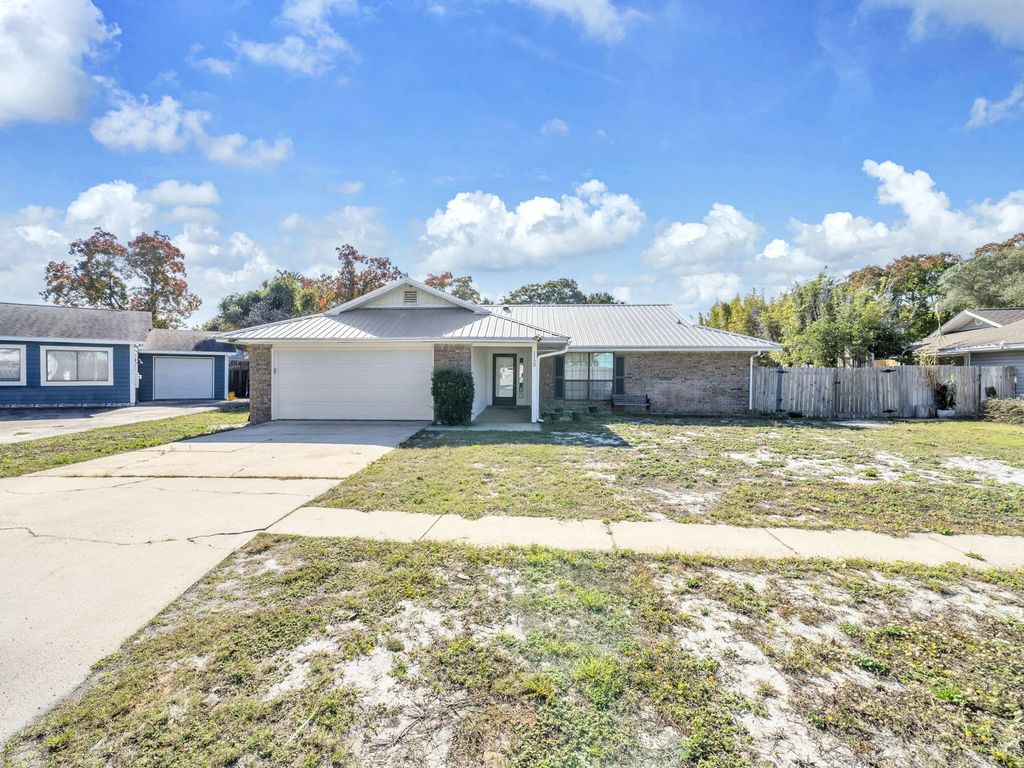 1120 Quail Circle, Destin
