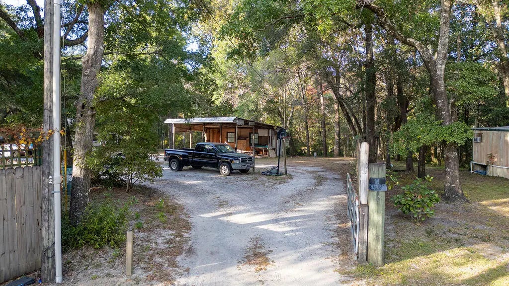 13 of 18 - 78 April Court, Freeport, FL