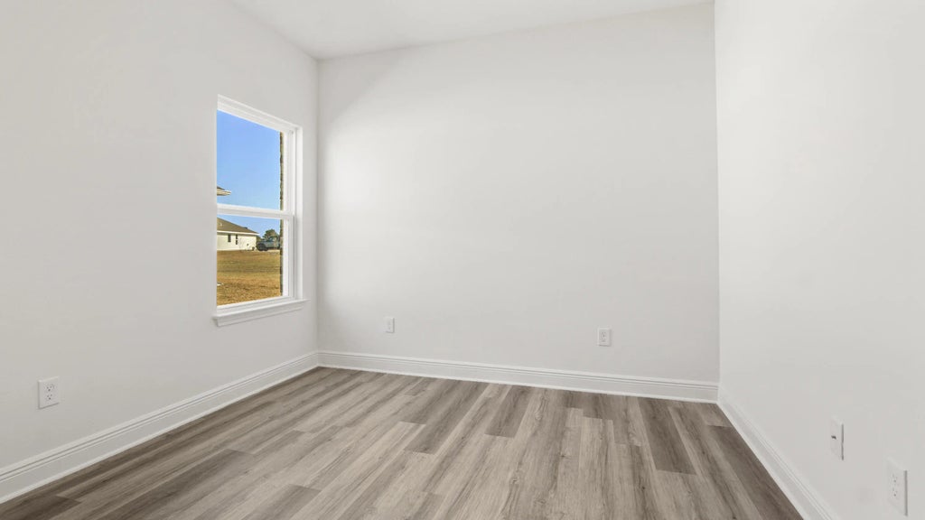 9 of 37 - 60 W Farm Owl Drive, Freeport, FL