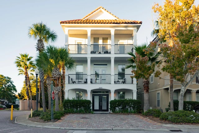 4555 Village Way, Destin