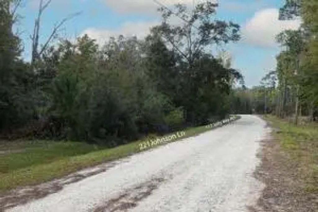 9 of 13 - 117 Jolly Bay And 221 Johnson Road, Freeport, FL