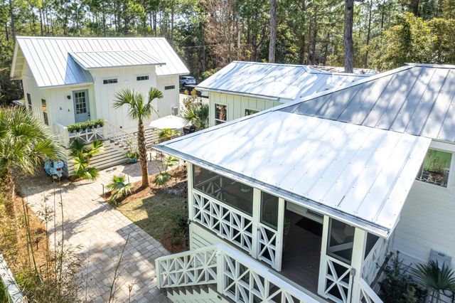Photo of Listing #989922
