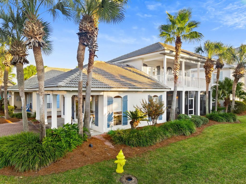 10 Pearl Cove, Miramar Beach