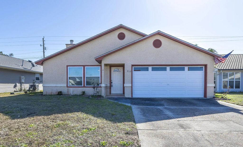 7532 Shadow Bay Drive, Panama City