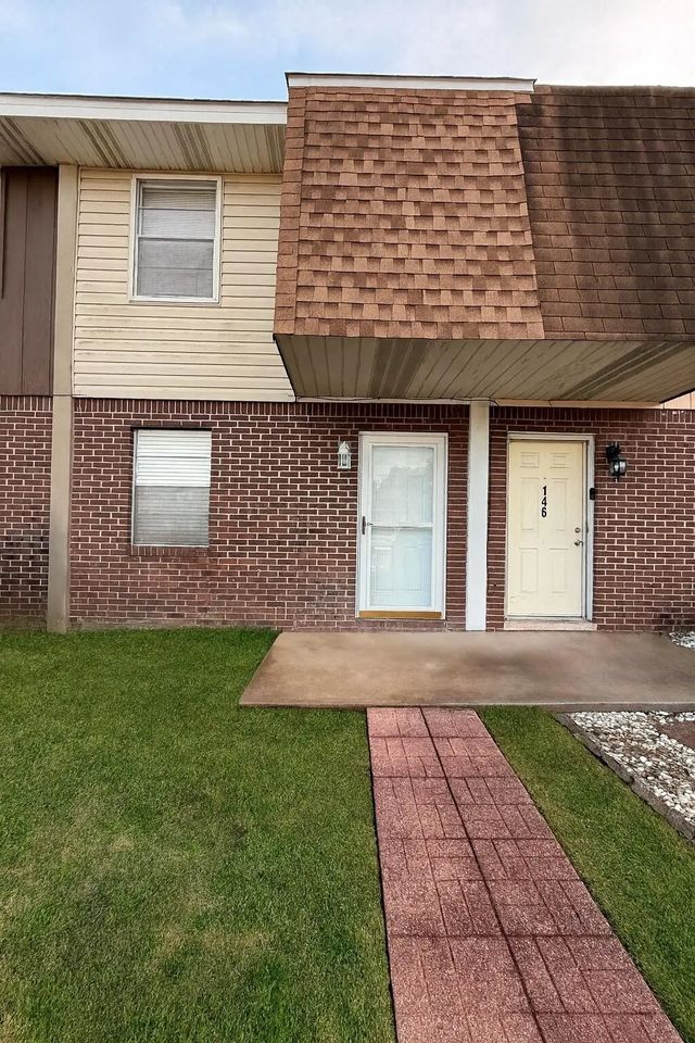 Photo of Listing #990046