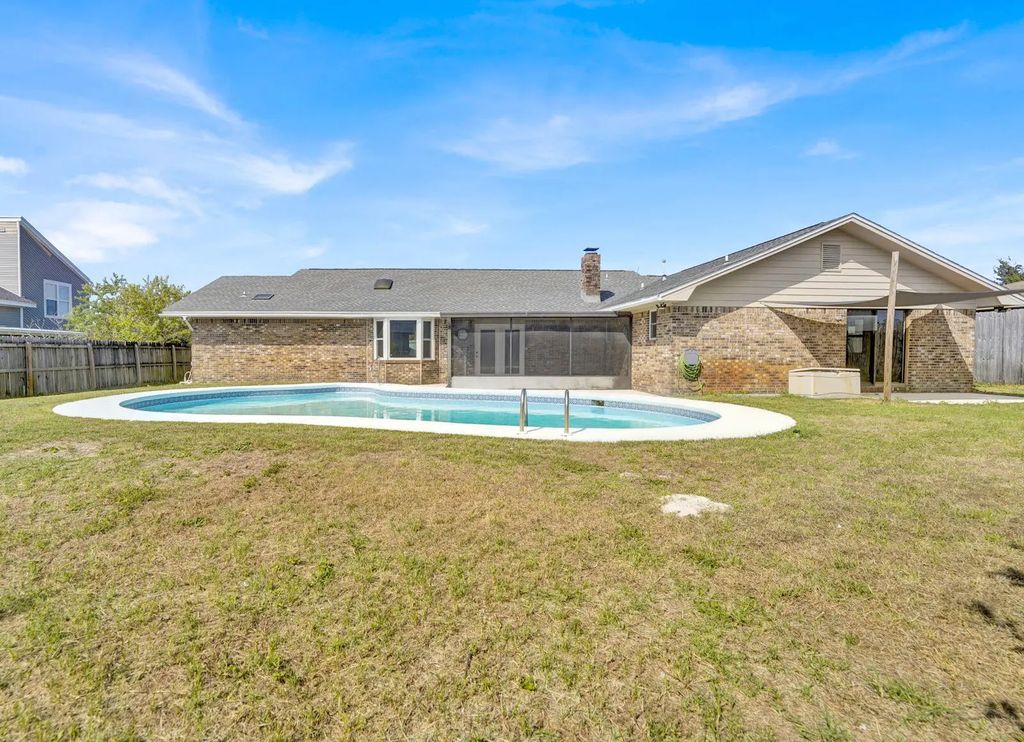 3205 Wood Valley Road, Panama City