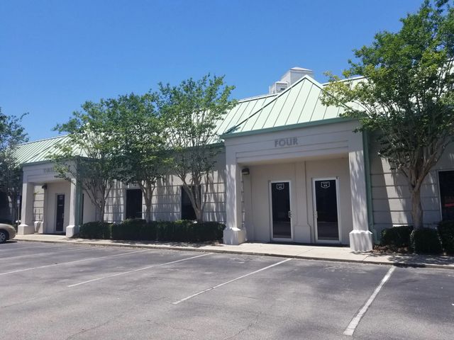 Photo of Listing #990128
