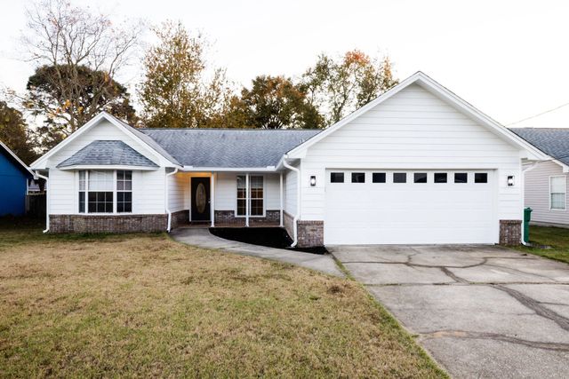 Photo of Listing #990186
