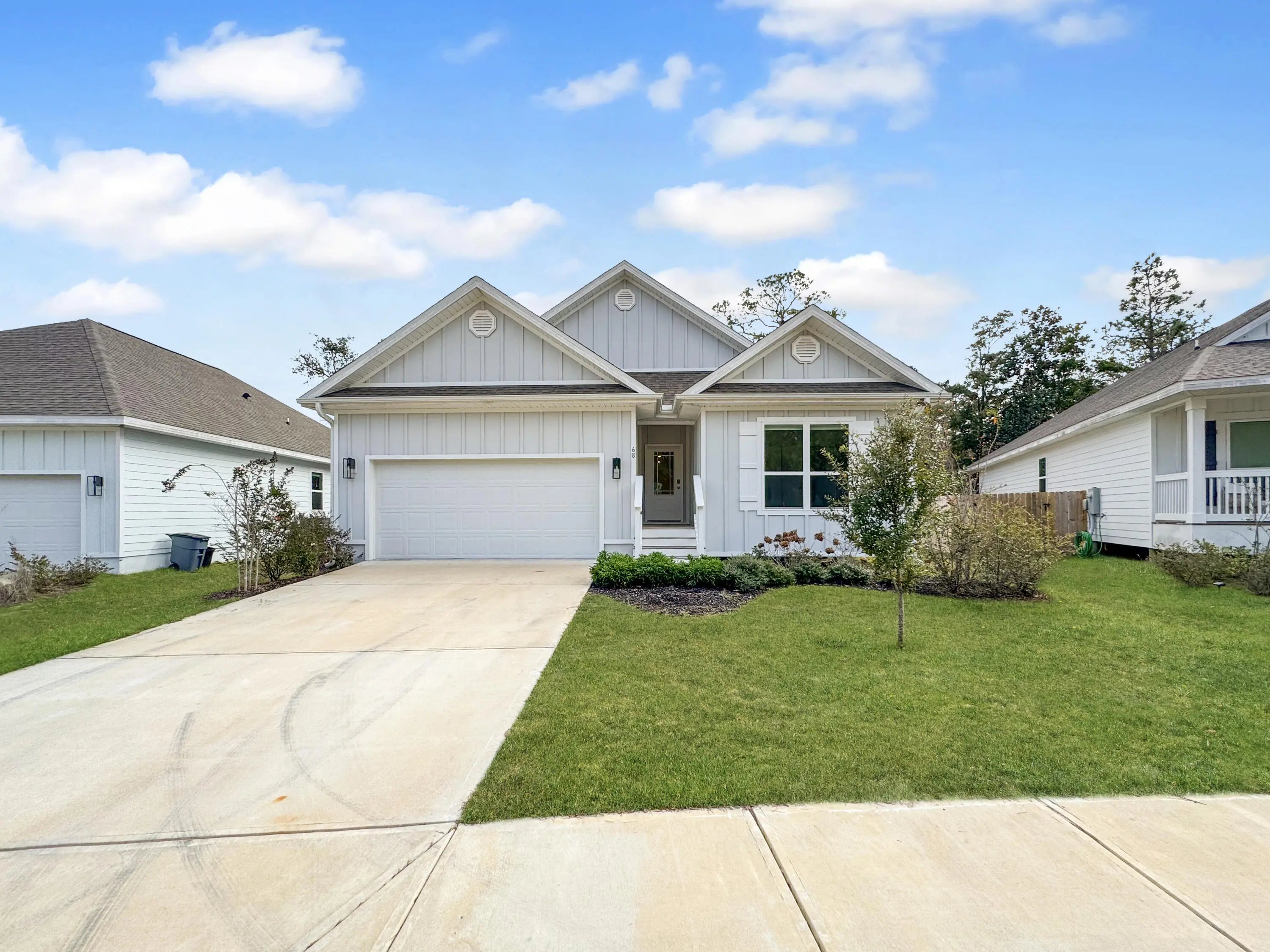 Photo of Listing #990269