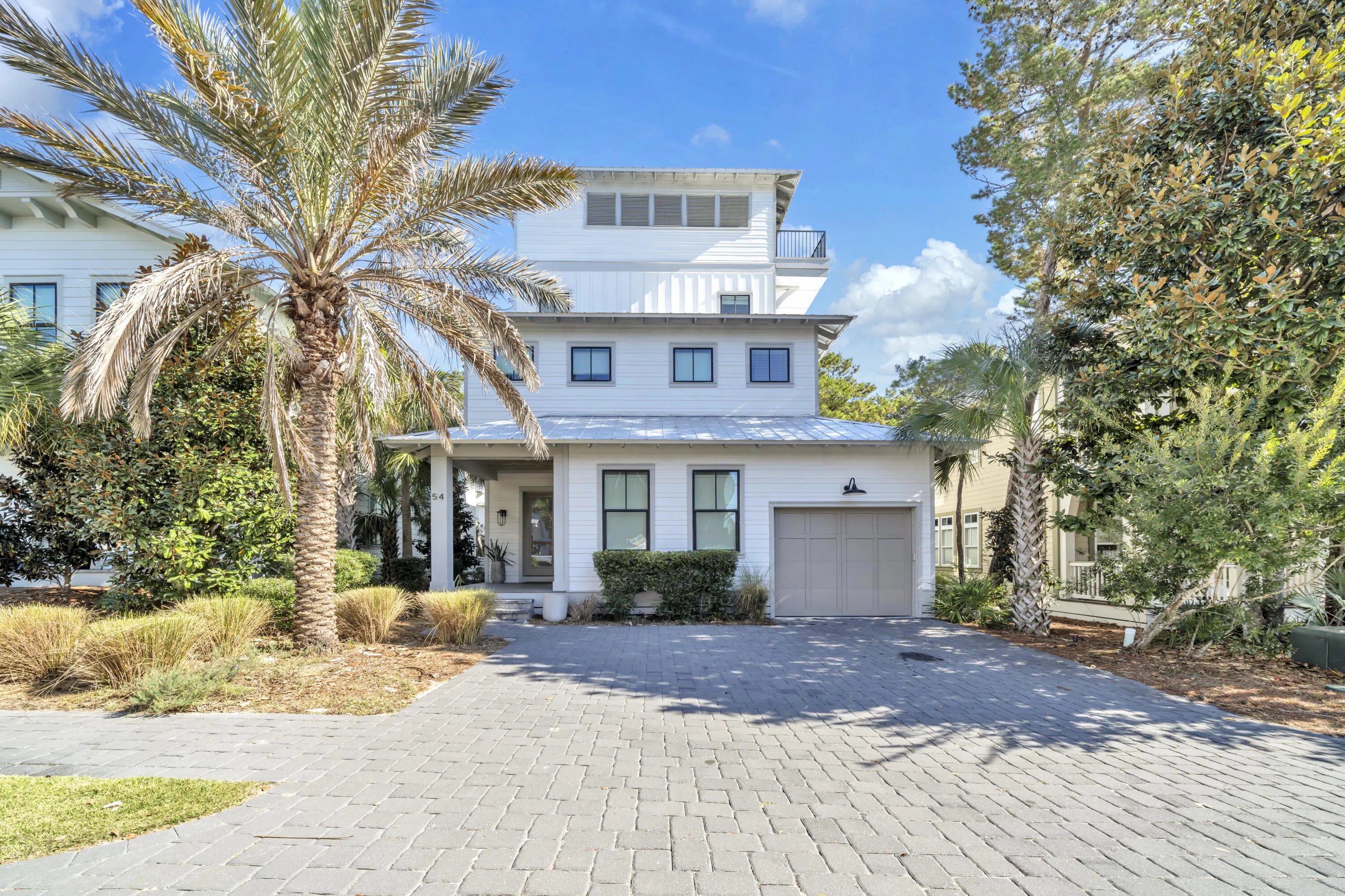 Photo of Listing #990387