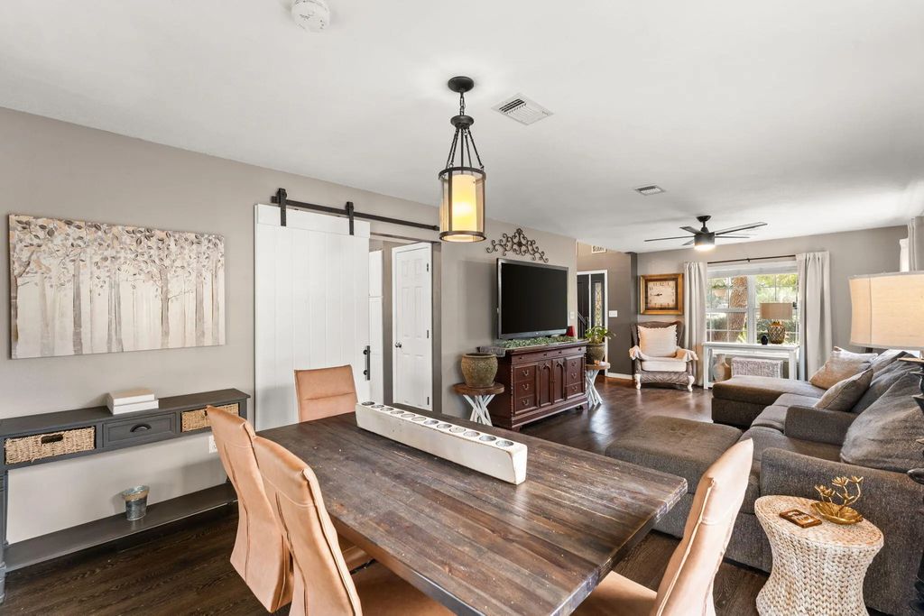 13 of 58 - 110 Rodney Drive, Freeport, FL