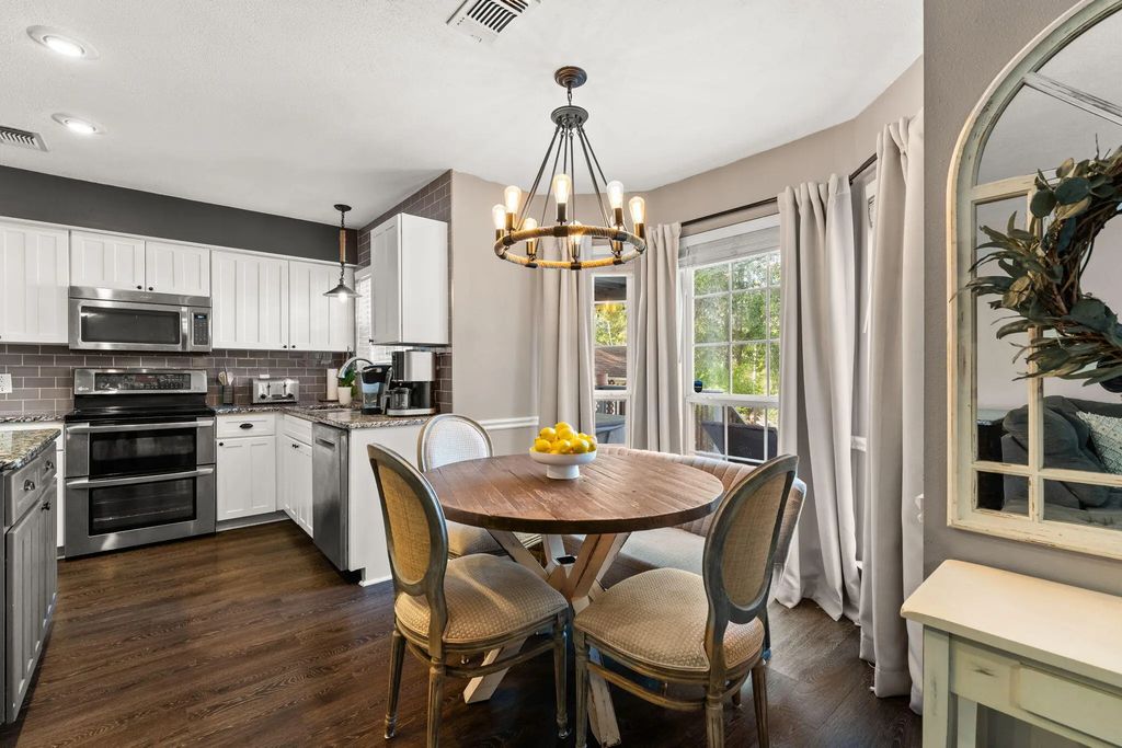 19 of 58 - 110 Rodney Drive, Freeport, FL