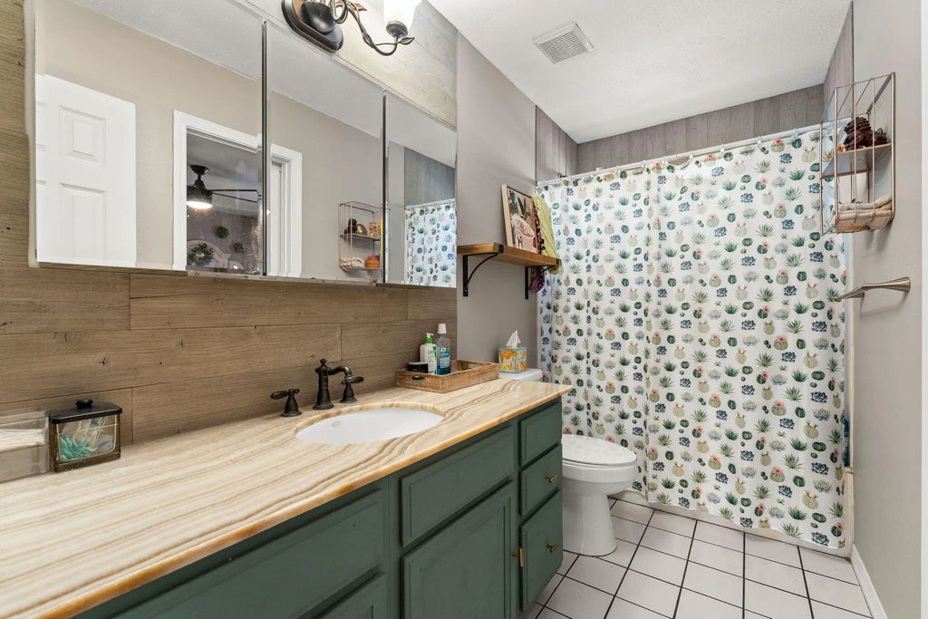 32 of 58 - 110 Rodney Drive, Freeport, FL