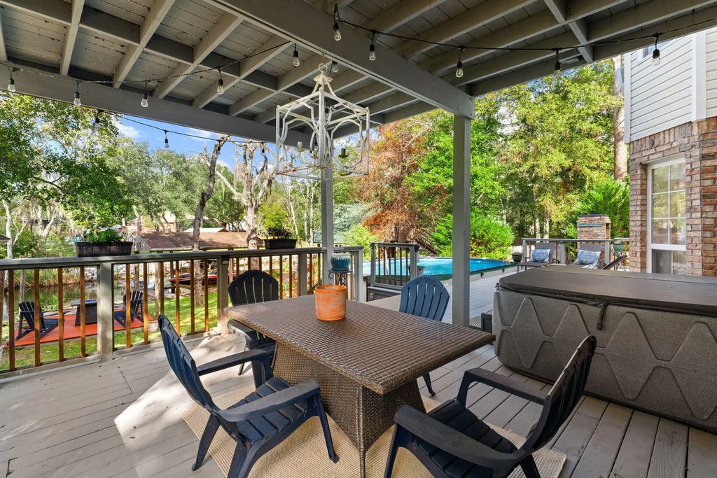 43 of 58 - 110 Rodney Drive, Freeport, FL