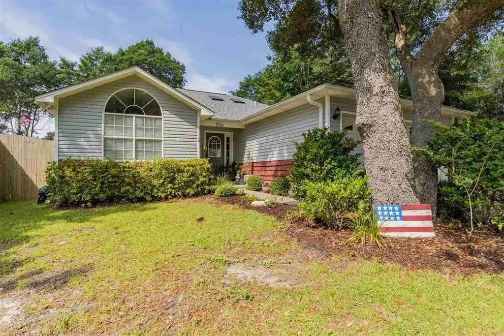 7111 Nelson Street, Navarre