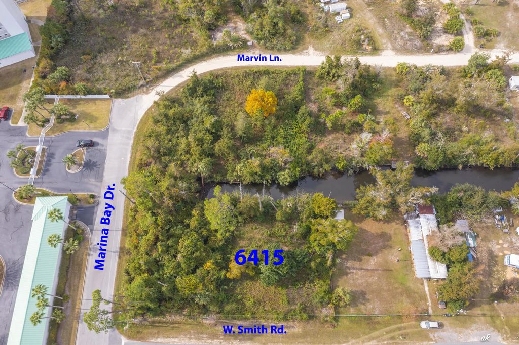 6415 W Smith Road, Panama City