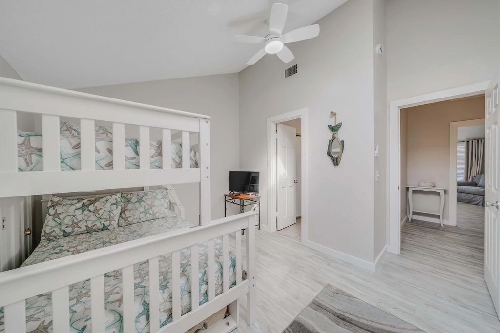 28 of 49 - 8730 Thomas Drive Unit 313, Panama City Beach, FL