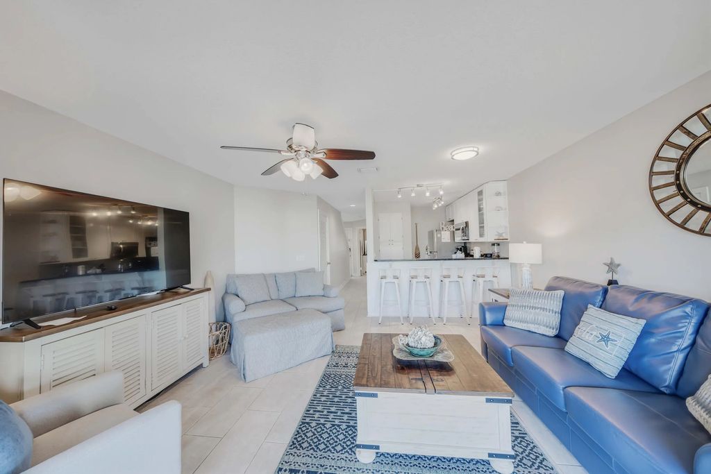 6 of 49 - 8730 Thomas Drive Unit 313, Panama City Beach, FL