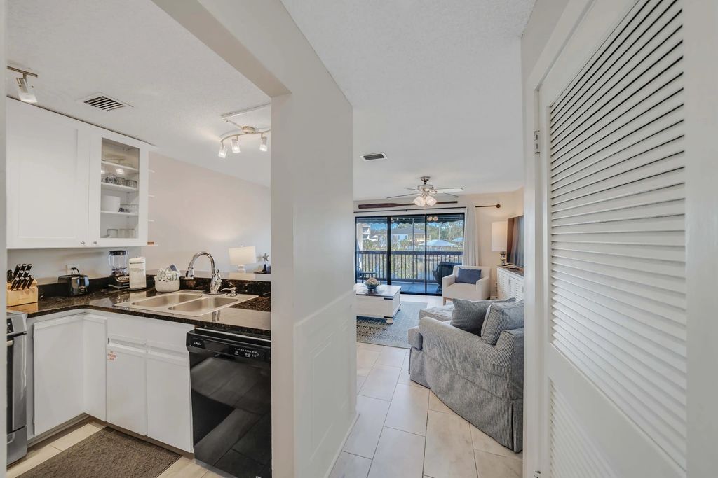 7 of 49 - 8730 Thomas Drive Unit 313, Panama City Beach, FL