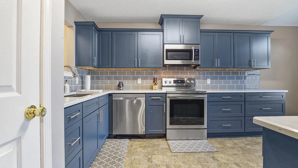 2520 Sarasota Lane, Panama City