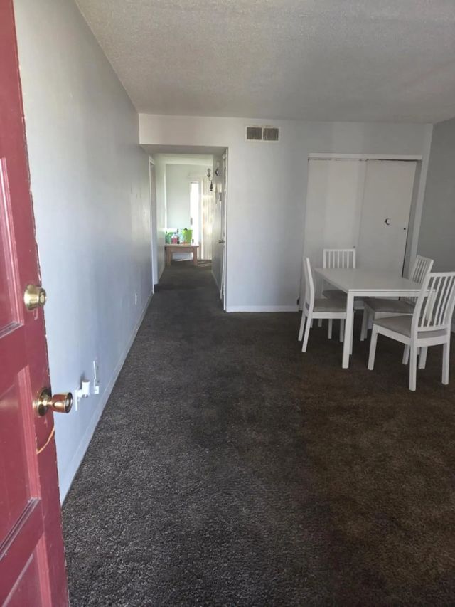 Photo of Listing #990714