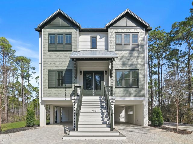 Photo of Listing #990716