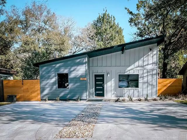 Photo of Listing #991035