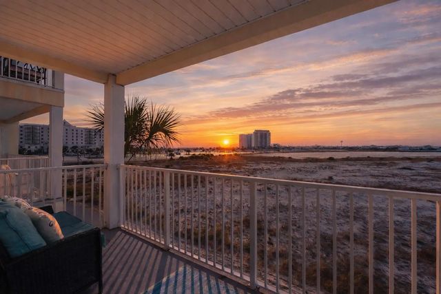 8436 Gulf Boulevard Unit 321, Navarre