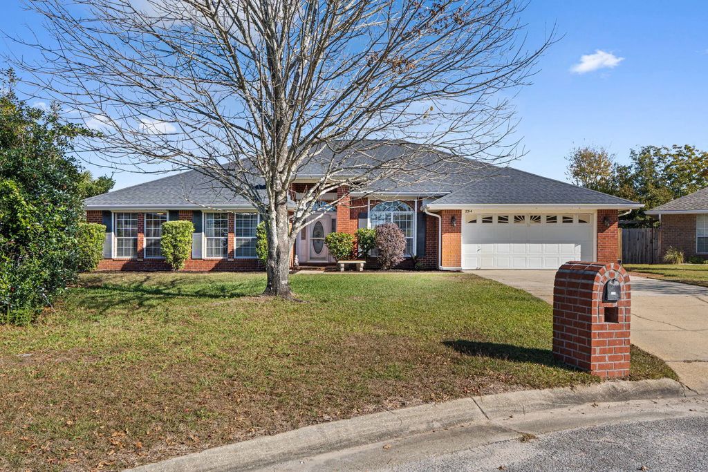 2314 Miami Court, Navarre