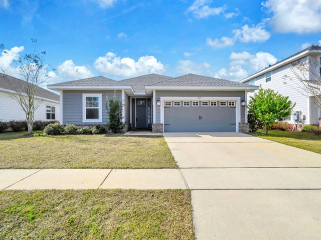 477 Marquis Way, Freeport