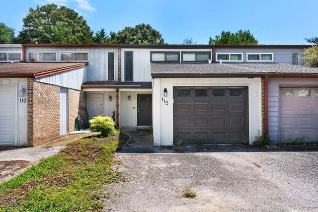 Photo of Listing #991040