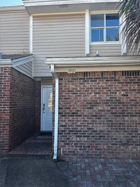 718 Legion Drive, Destin