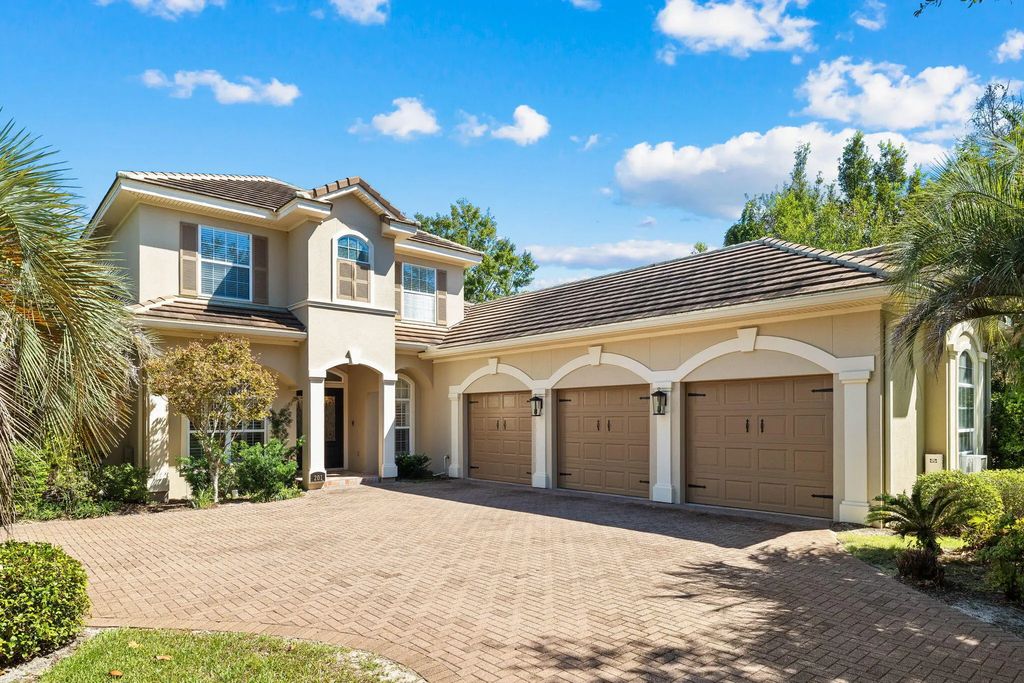 201 Matties Way, Destin