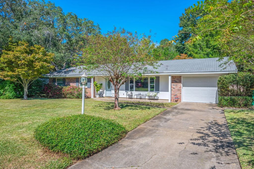 121 Priscilla Drive, Fort Walton Beach