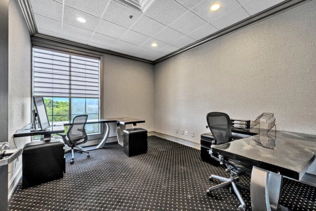 Photo of Listing #991792