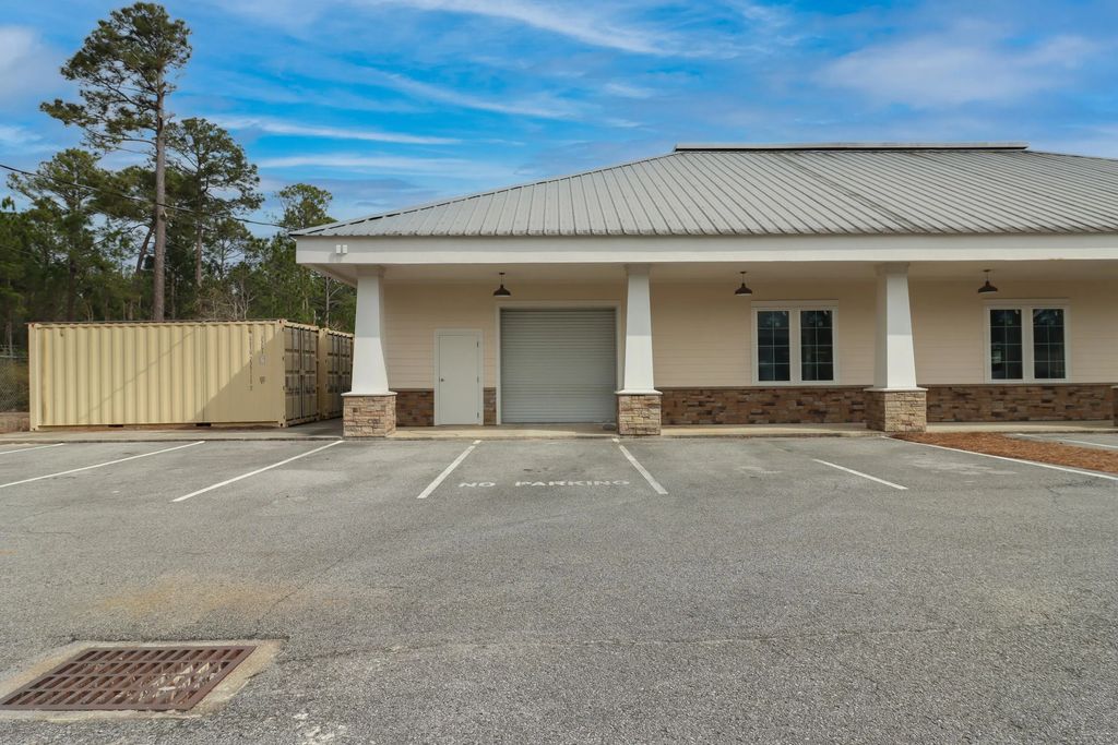 25 of 73 - 15167 Us-331, Freeport, FL