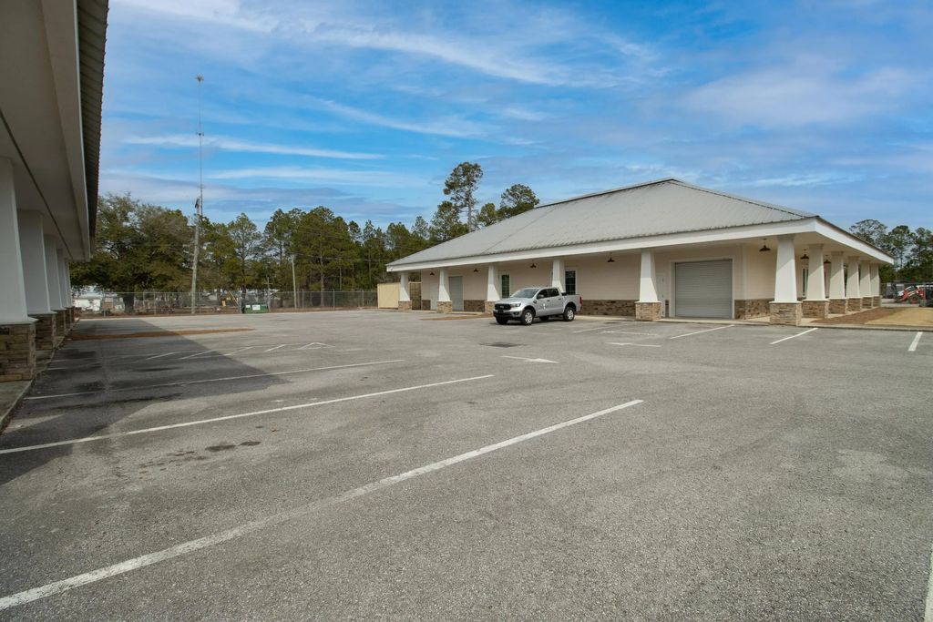 26 of 73 - 15167 Us-331, Freeport, FL