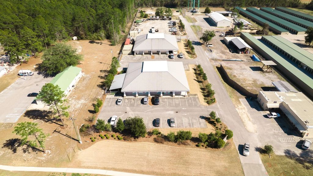 3 of 73 - 15167 Us-331, Freeport, FL