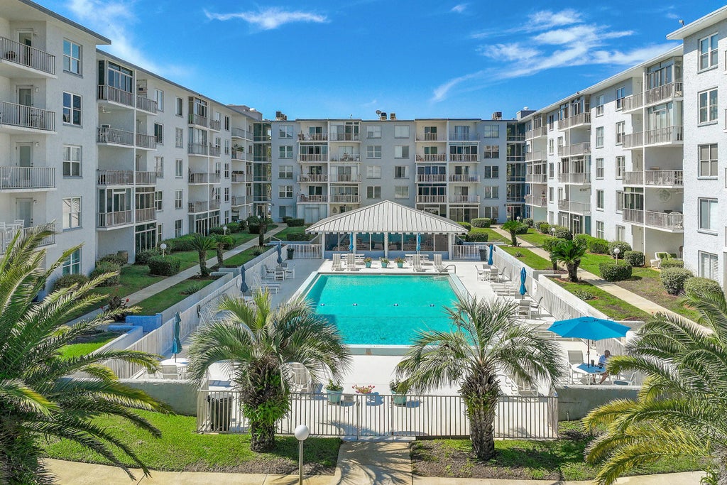 3857 Indian Trail 108, Destin