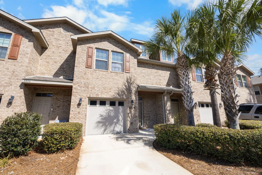 8808 Brown Pelican Circle, Navarre